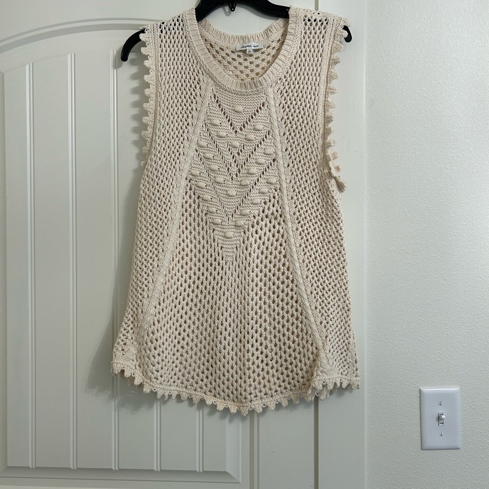 Cream Crochet Sleeveless Top